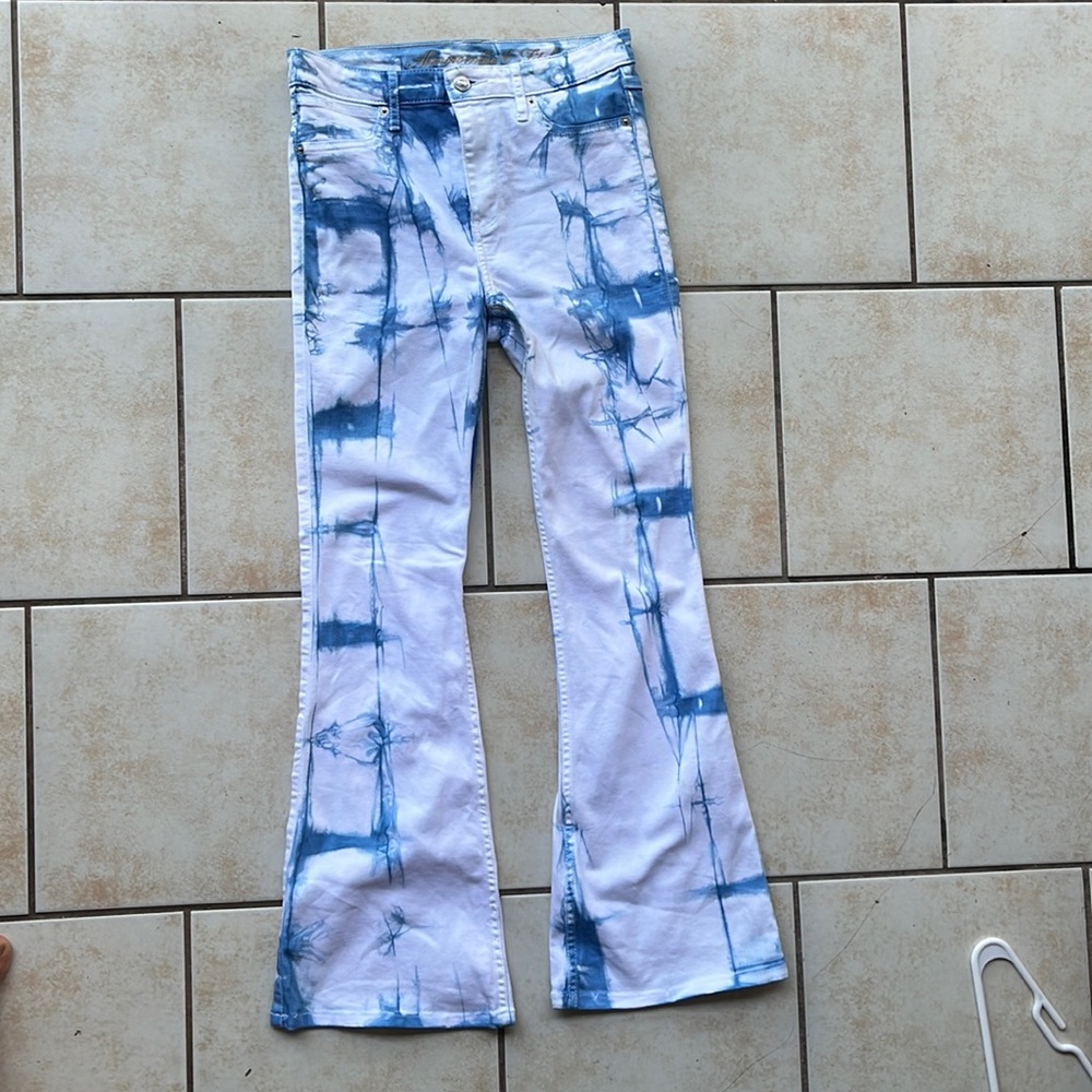 Gently used Indigo tie dye abercrombie and fitch bell bottoms